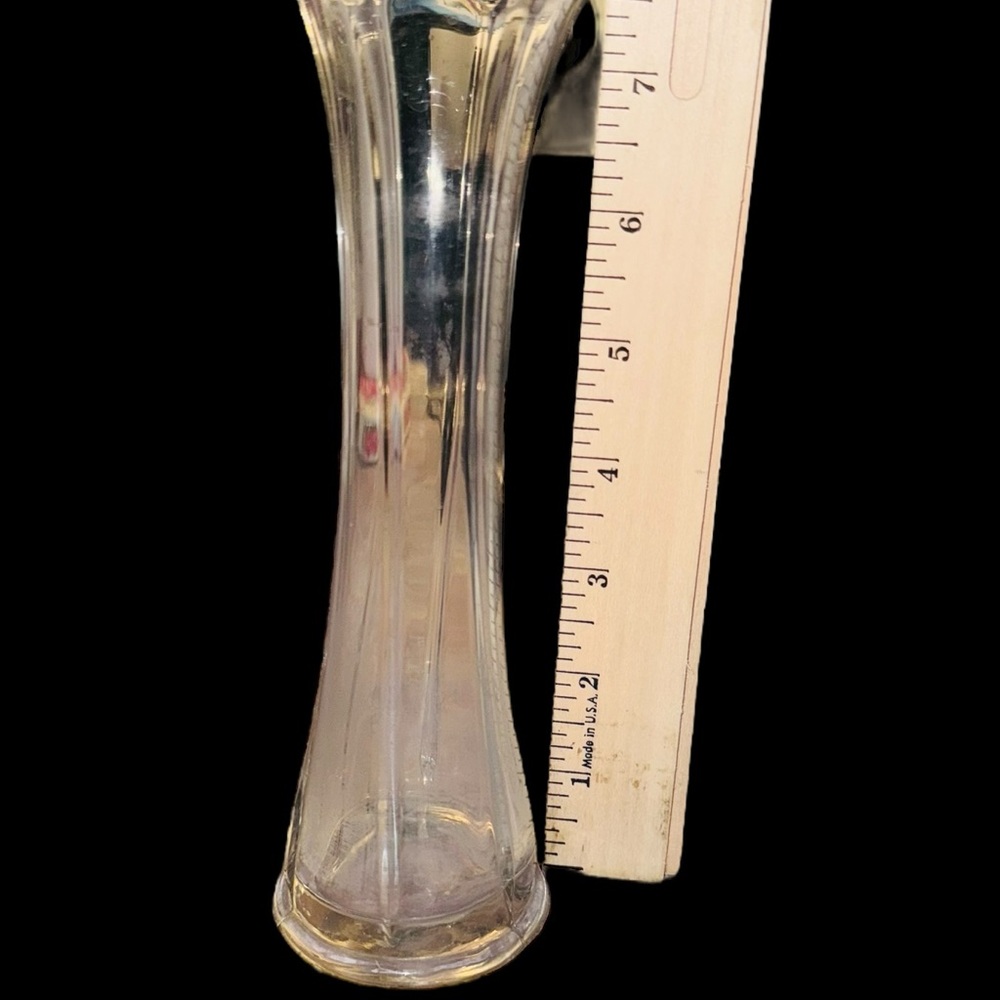 Vintage L.E. SMITH Stretch Clear Swung Ribbed Vase - Picture 8 of 10